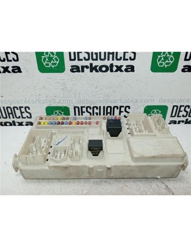 Caja Fusibles/Rele Volvo S40 2.0 D II 136CV