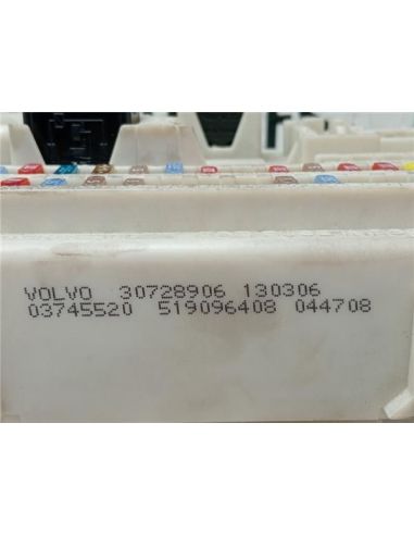 Caja Fusibles/Rele Volvo S40 2.0 D II 136CV