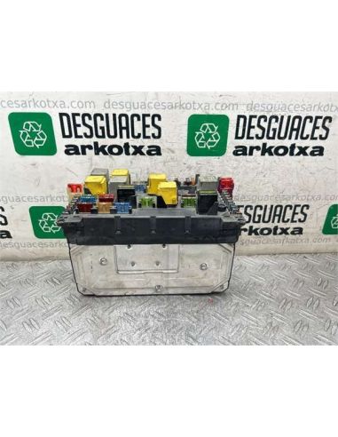 Caja Fusibles/Rele Mercedes-Benz Vito Furgón 2.1 111 CDI Compacto
