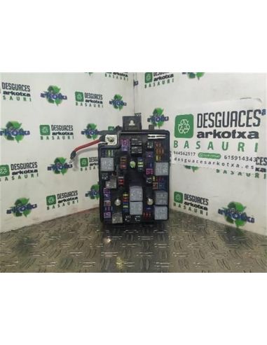 CAJA FUSIBLES/RELE 1