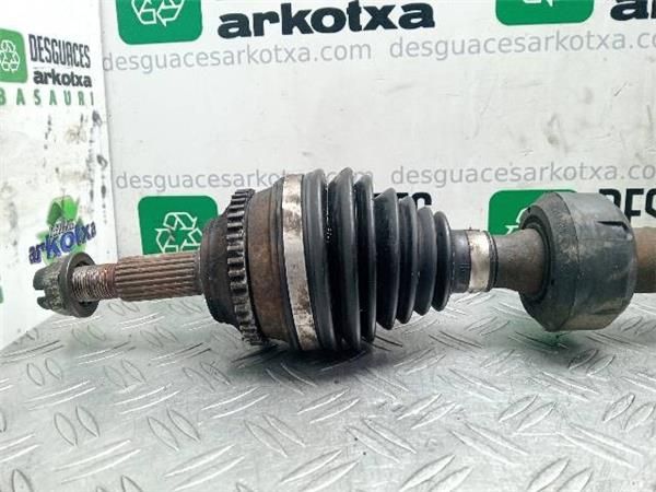 TRANSMISION DEL. DCHA. Renault Megane 1.9 DTI CLASSIC (LA) 98CV (1997-2001) (72 KW) - 26585 / F9QA7