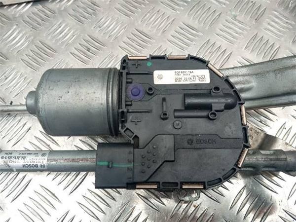 MOTOR LIMPIAPARABRISAS DEL. Volkswagen Golf 1.2 TSI VII (63 KW) - 26617 / CJZ