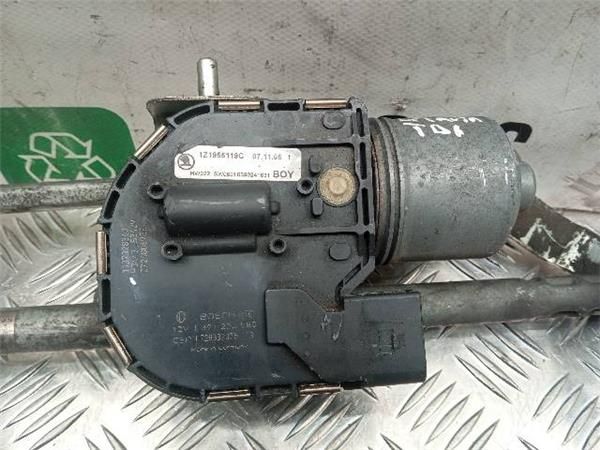 MOTOR LIMPIAPARABRISAS DEL. Skoda Octavia 1.9 TDI COMBI (1Z5) (2004-2010) (77 KW) - 26634 / BXE