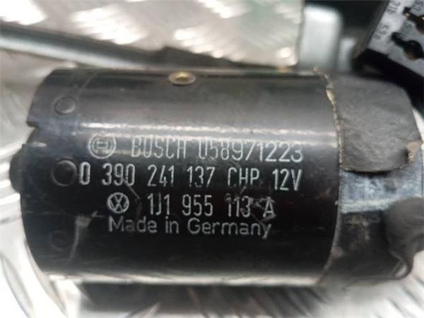 MOTOR LIMPIAPARABRISAS DEL. Audi A3 1.9 TDI (8L1) 101CV (2000-2003) (74 KW) - 26641 / ATD