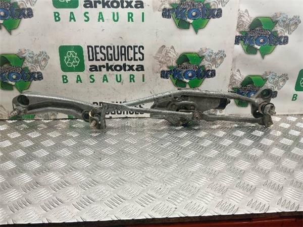 MOTOR LIMPIAPARABRISAS DEL. BMW 525 2.5 TD (E39) (1995-2003) 163CV (120 KW) - 26669 / 256D1 2