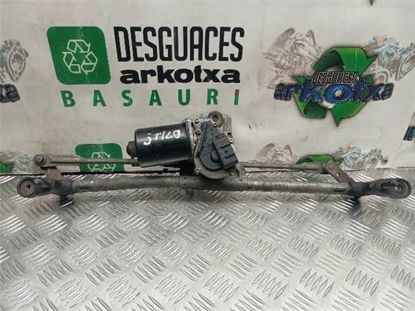 MOTOR LIMPIAPARABRISAS DEL. Fiat Stilo 1.9 JTD (192A) 115CV (2001-2006) (85 KW) - 26685 / 192A1000