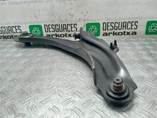 BRAZO SUSPENSION DEL. DCHO. Renault Megane 1.5 DCI II (LM) SEDAN 106CV (2004-2008) (78 KW) - 26747 / K9KP7 2