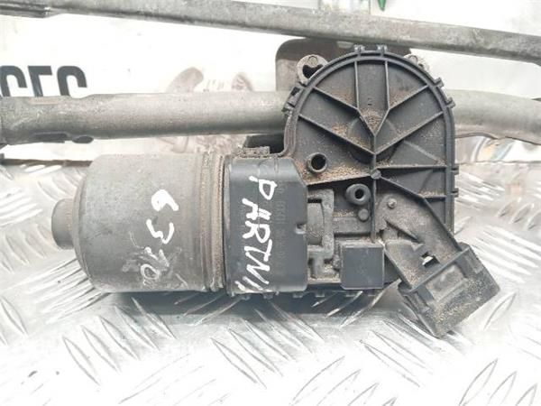 MOTOR LIMPIAPARABRISAS DEL. Peugeot Partner 1.6 HDI KOMBI (55,2 KW) - 26755 / 9HT O 9H03