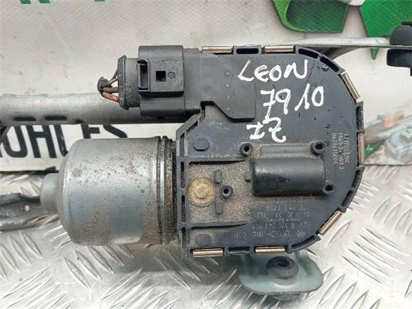 MOTOR LIMPIAPARABRISAS DEL. Seat Leon 2.0 TDI (1P1) 140CV (2005-2010) (103 KW) - 26756 / BKD