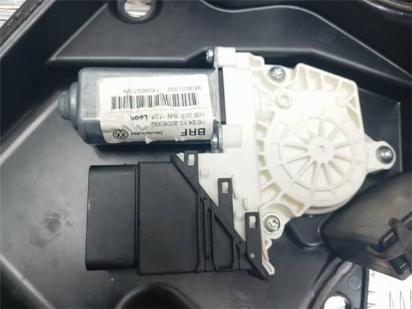 MOTOR ELEVALUNAS TRA. DCHO. Seat Leon 2.0 TDI (1P1) 140CV (2005-2010) (103 KW) - 26763 / BKD