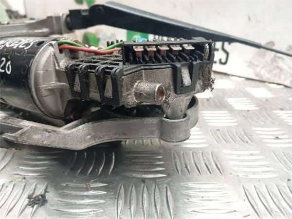 MOTOR LIMPIAPARABRISAS DEL. Mercedes 320 3.2 CDI E (W211) 204CV (2002-2008) (150 KW) - 26800 / 648 961