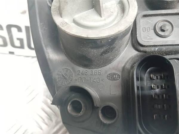 FARO DEL. IZDO. Skoda Fabia 1.2 G (6Y2) 64CV (2003-2008) (47 KW) - 26807 / BME