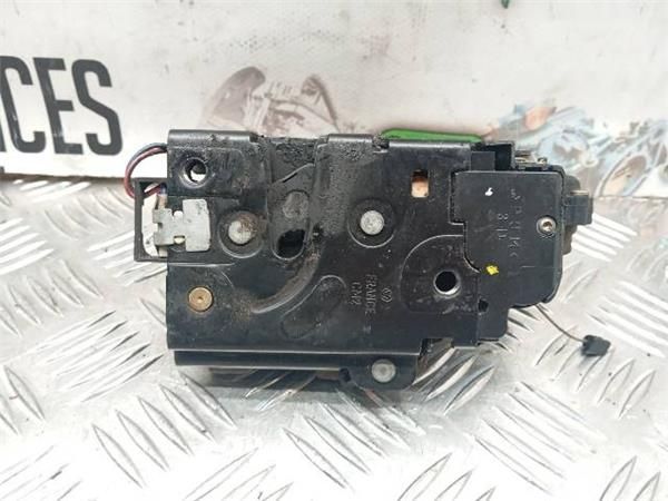 CERRADURA PUERTA DEL. DCHA. Skoda Fabia 1.4 G (6Y) (2000-2002) 60CV (44 KW) - 26819 / AZF