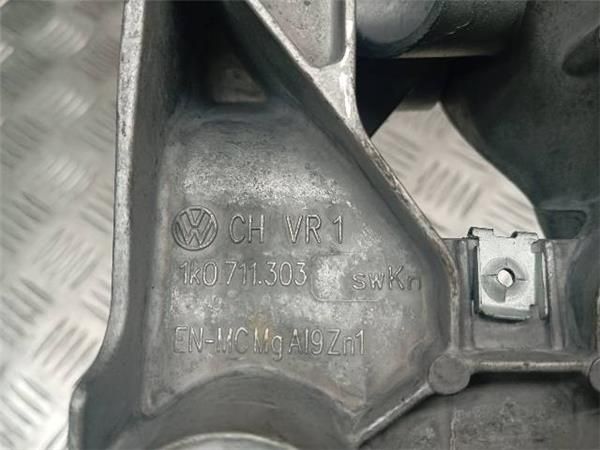 PALANCA FRENO DE MANO Volkswagen Golf 1.4 G (1K1) (55 KW) - 28509 / BCA