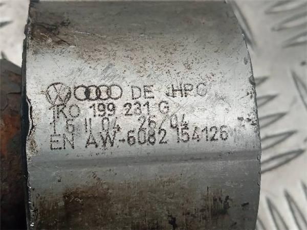 BRAZO SUSPENSION DEL. IZDO. Volkswagen Golf 1.4 G (1K1) (55 KW) - 28573 / BCA