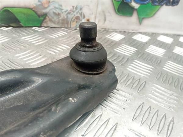 BRAZO SUSPENSION DEL. IZDO. Nissan NV200 1.5 DCI (66 KW) - 28616 / K9K 276