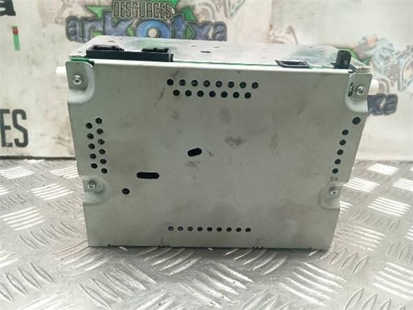 RADIO / CD Ford Fiesta 1.2 G VI (JA8) 82CV (2008-2017) (60 KW) - 28656 / SNJB