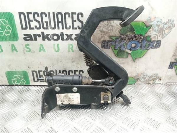 PEDAL EMBRAGUE Mercedes Vito 2.1 CDI 109 (W639) (65 KW) - 28711 / 646983