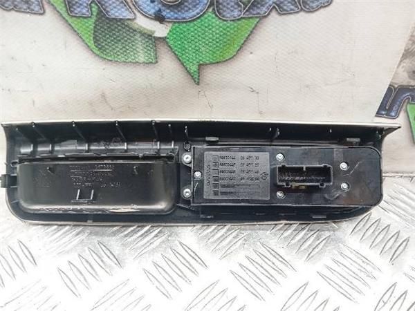 MANDO ELEVALUNAS Volvo S40 2.1 D (MS) 136CV (2004-2010) (100 KW) - 28751 / D4204T