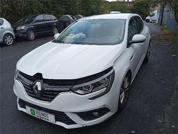 Renault Megane IV Berlina 5P (12.2015->)1.2 Experience [1,2 Ltr. - 74 kW TCE Energy]  - 4352