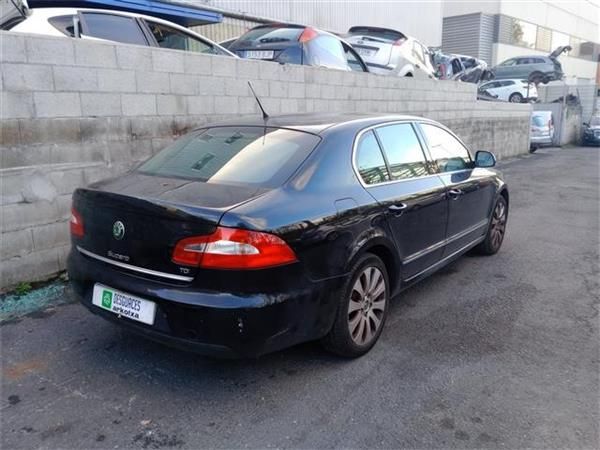 Skoda Superb2.0 TDI II (3T4)(140CV) (2008 2010) (103 KW)  - 4406