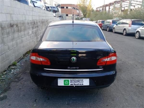 Skoda Superb2.0 TDI II (3T4)(140CV) (2008 2010) (103 KW)  - 4406