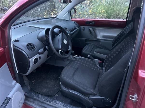 Volkswagen New Beetle Berlina (9C1/1C1)(1999->)2.0 [2,0 Ltr. - 85 kW]  - 4453