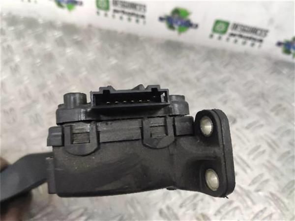 POTENCIOMETRO PEDAL GAS Volkswagen Transporter 2.0 TDI T5 (103 KW) - 2714