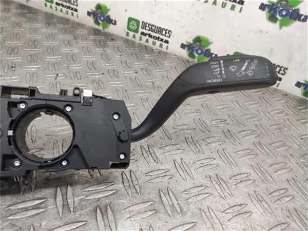 MANDO LIMPIAPARABRISAS Seat Ibiza 1.6 TDI IV (6J) (77 KW) - 8139 / CAY