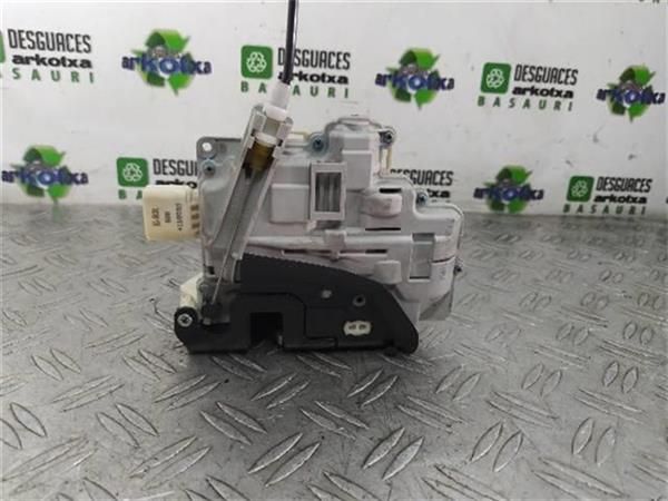 CERRADURA PUERTA DEL. DCHA. Audi A4 2.0 TDI AVANT (8E) (103 KW) - 8173 / BLB