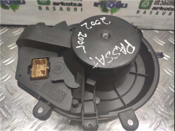 VENTILADOR CALEFACCION Volkswagen Passat 1.9 TDI (96 KW) - 8209 / AWX