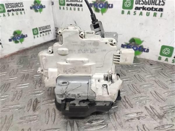 CERRADURA PUERTA TRA. DCHA. Audi A6 2.0 TDI (8E) (103 KW) - 8372 / BLB