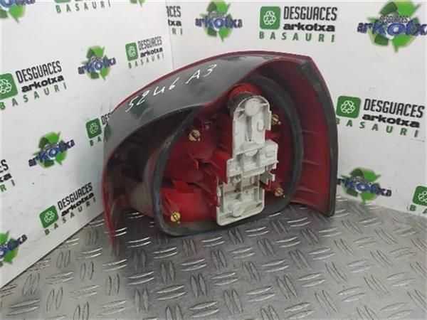 PILOTO TRA. IZDO. Audi A3 1.6 G (8L) (74 KW) - 9427 / AKL 2