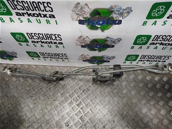 MOTOR LIMPIAPARABRISAS DEL. Opel ZAFIRA - 9735 / Y20DTH