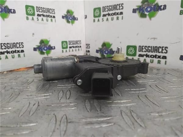 MOTOR ELEVALUNAS DEL. IZDO. Opel Zafira 2.0 CDTI C TOURER (96 KW) - 9822 / A20DTJ