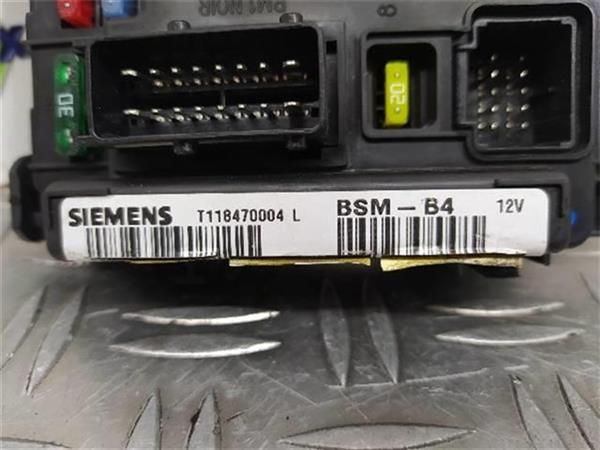 CAJA FUSIBLES/RELE Citroen C3 1.6 HDI (66 KW) - 9959 / 9HX 2