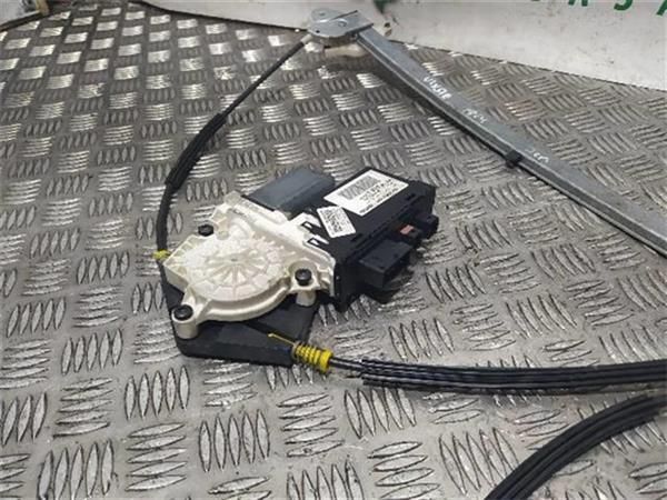 ELEVALUNAS ELECTRICO DEL. DCHO. Fiat Ulysse 2.2 JTD (94 KW) - 10251 / 4HW