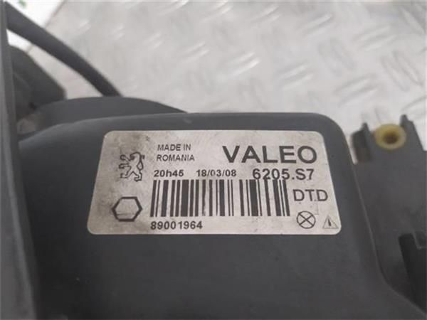 FARO DEL. DCHO Peugeot 206 1.9 (51 KW) - 10373 / WJZ