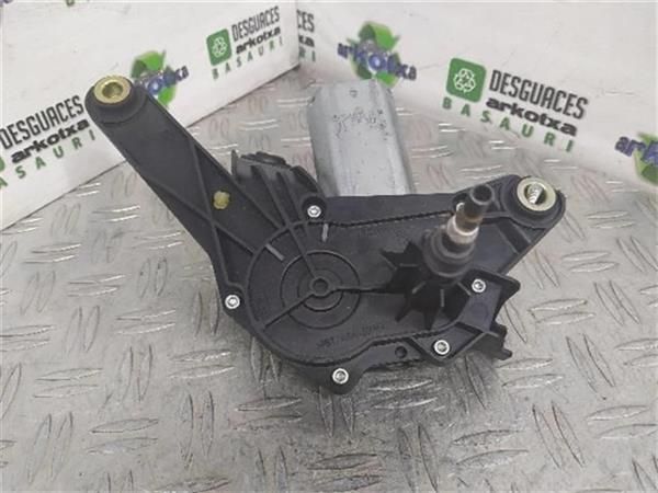 MOTOR LIMPIAPARABRISAS TRA. Honda Civic 1.4  (EP1/2) (66 KW) - 10423 / D14Z6