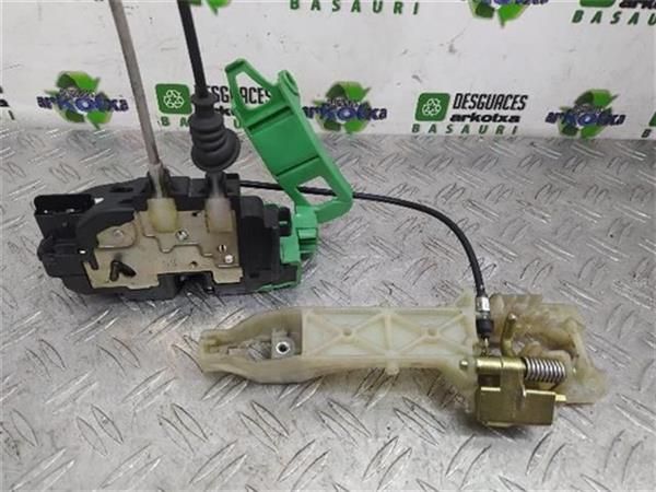 CERRADURA PUERTA TRA. DCHA. Hyundai i30 1.4 (80 KW) - 10527 / G4FA