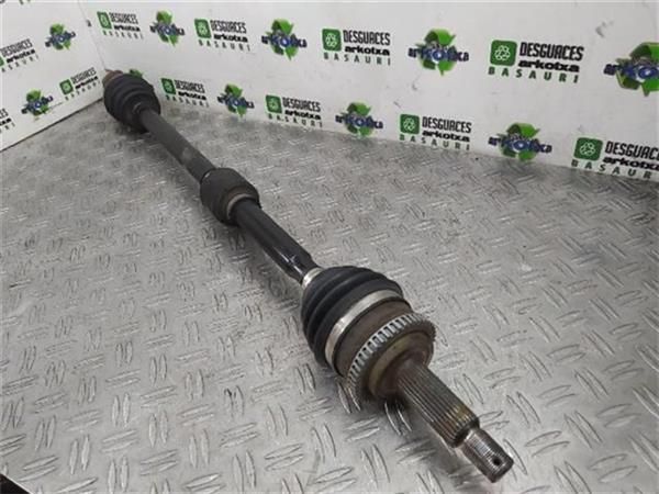 TRANSMISION DEL. DCHA. Hyundai i30 1.4 (80 KW) - 10562 / G4FA