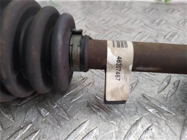TRANSMISION DEL. DCHA. Fiat Punto 1.2  (188) (44 KW) - 10774 / 188A4000