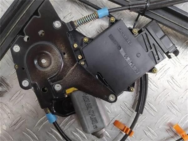 ELEVALUNAS ELECTRICO DEL. DCHO. Ford Mondeo 1.8 TD (GD) (66 KW) - 10986 / RFN