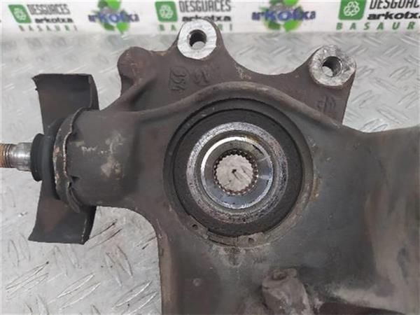 MANGUETA DEL. DCHA. Peugeot 406 2.0 SRDT (80 KW) - 11043 / RHZ