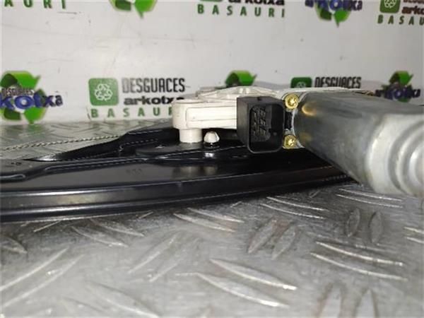 ELEVALUNAS ELECTRICO TRA. DCHO. Mercedes 270 2.7 CDI (130 KW) - 11066 / 647961