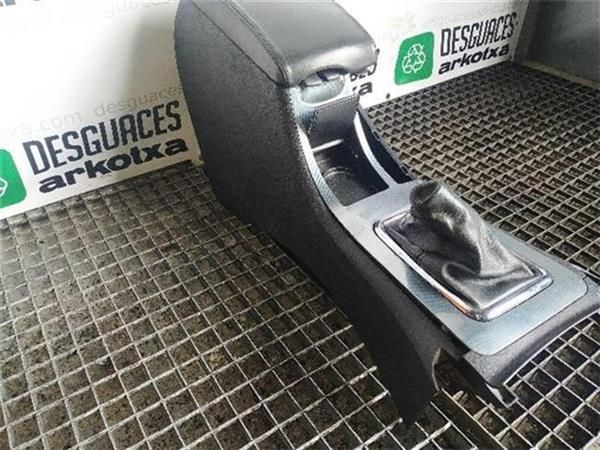 REPOSABRAZOS Peugeot 407 2.0 HDI (100 KW) - 11068 / RHR 2