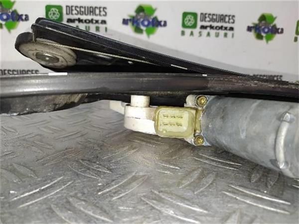 ELEVALUNAS ELECTRICO DEL. DCHO. Mercedes 270 2.7 CDI (130 KW) - 11070 / 647961