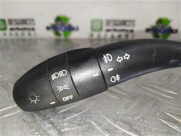 MANDO DE LUCES Hyundai i30 1.4 (80 KW) - 11073 / G4FA