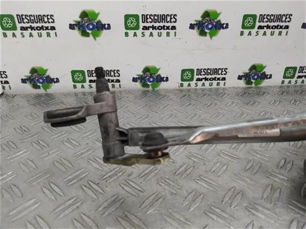 MOTOR LIMPIAPARABRISAS DEL. Audi A4 2.0 TDI AVANT (8E) (103 KW) - 11076 / BLB