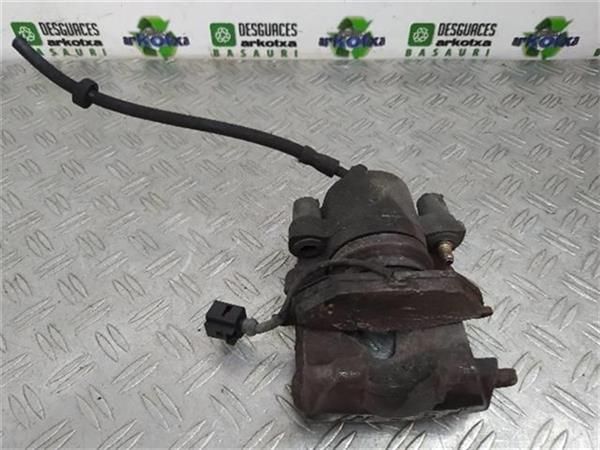 PINZA FRENO DEL. IZDA. Volkswagen Golf 1.6  (1J1) (77 KW) - 11125 / ATN